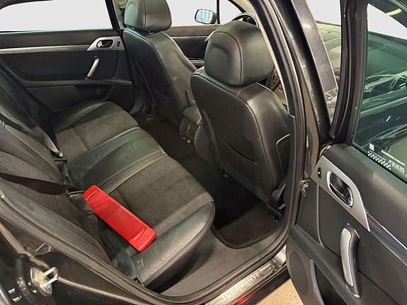 Peugeot 407 10 of 13