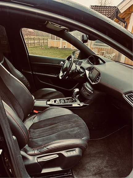 Peugeot 308 5 of 5
