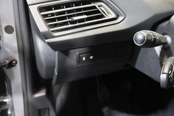 Peugeot 308 20 of 22
