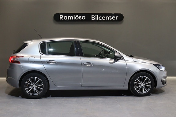 Peugeot 308 3 of 22