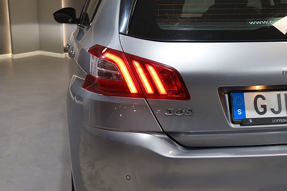 Peugeot 308 13 of 22