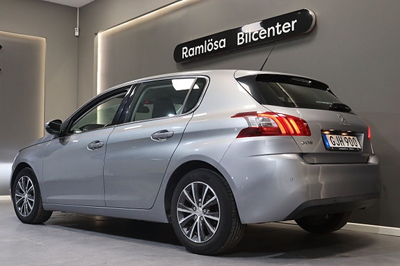 Peugeot 308 12 of 22