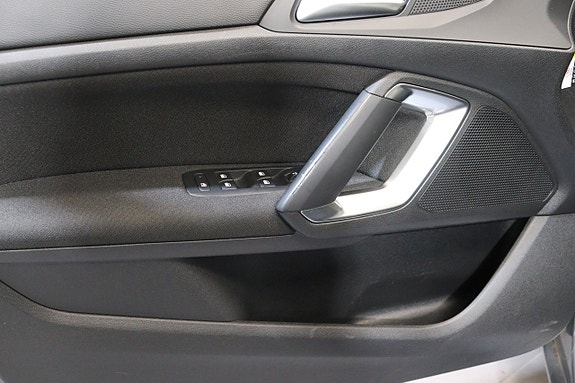 Peugeot 308 19 of 22
