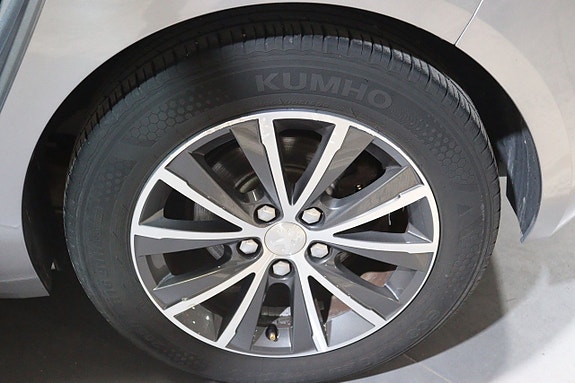 Peugeot 308 16 of 22