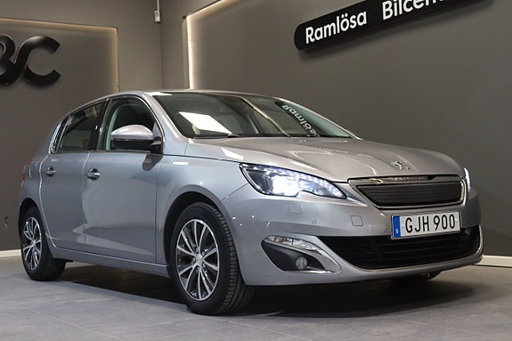 Peugeot 308 9 of 22