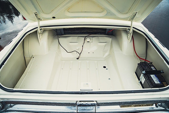 Ford Fairlane 4 of 5