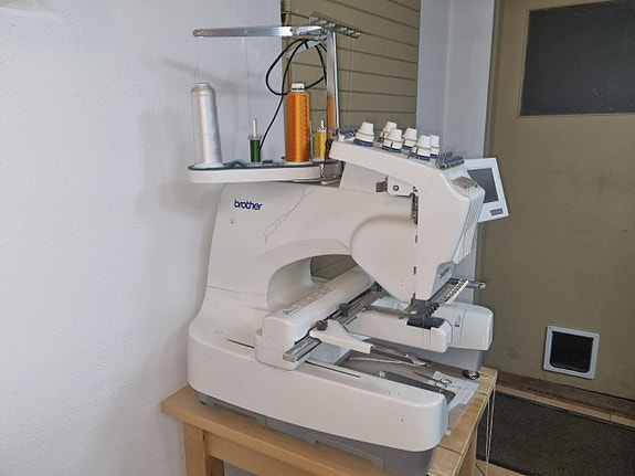 Product image 2 of 6