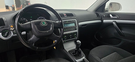 Skoda Octavia 4 of 5