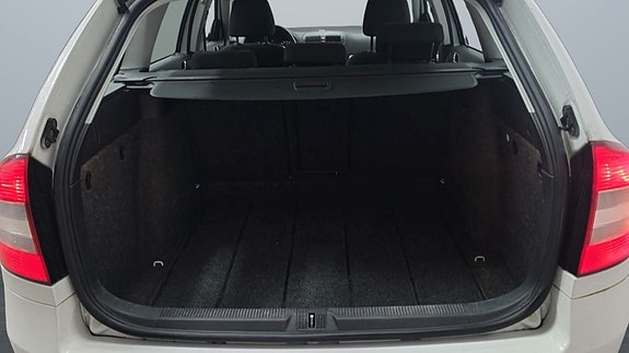 Skoda Octavia 7 of 10