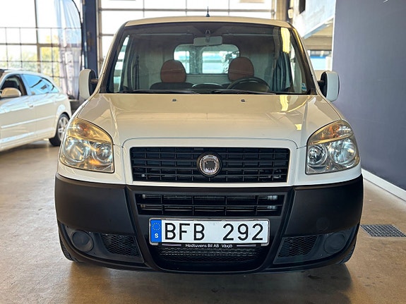 Fiat Doblo 2 of 5