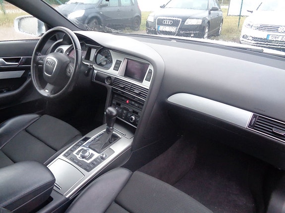 Audi A6 9 of 17