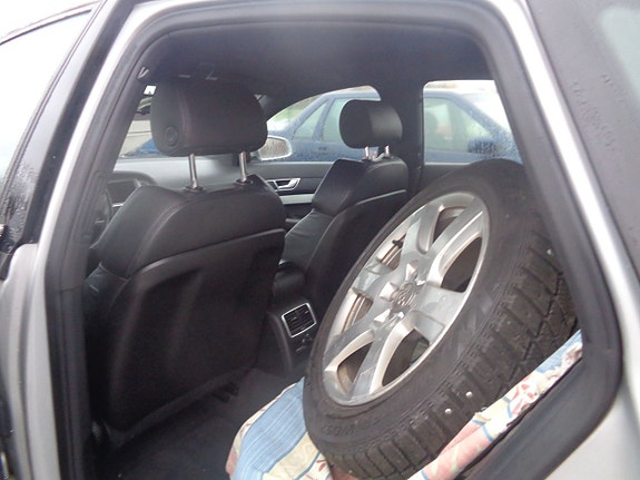 Audi A6 12 of 17