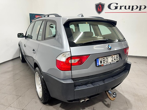 BMW X3 9 of 16