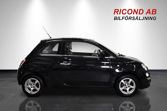 Fiat 500 2 of 5