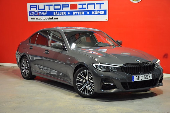 BMW 330i