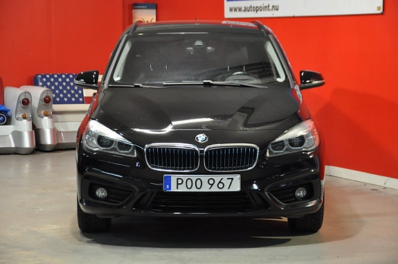 BMW 225xe 5 of 5