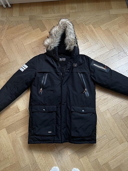 Product image 1 of 4
