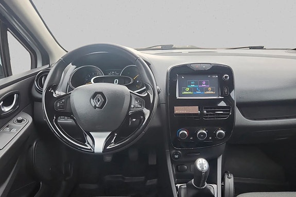 Renault Clio 9 of 11
