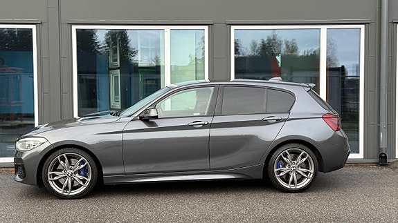 BMW M135i 13 of 27