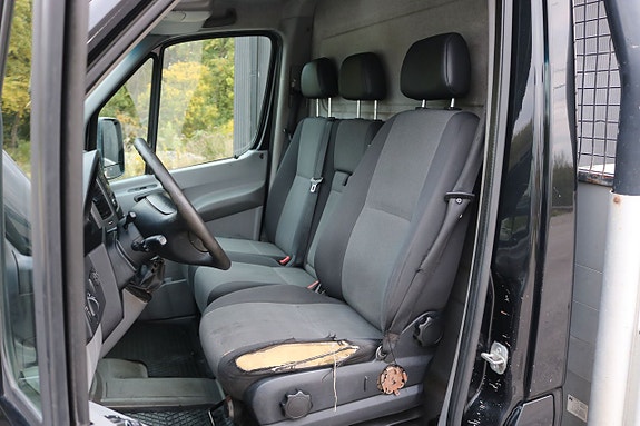 Volkswagen Crafter 9 of 11