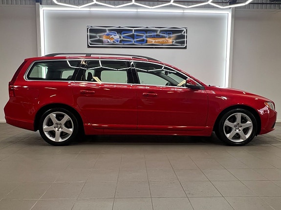 Volvo V70 6 of 26