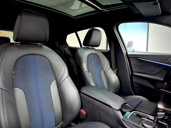 BMW 118i 9 of 19