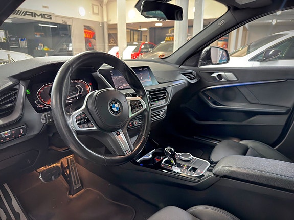 BMW 118i 15 of 19