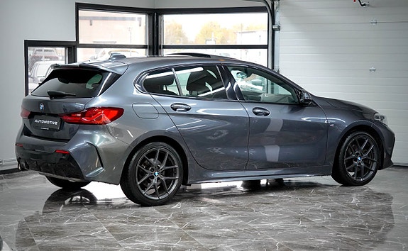 BMW 118i 5 of 5