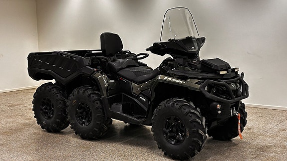Can-Am Outlander 1000 Max xu+ 6x6 Outlander 1000 Max xu+ 2 of 16