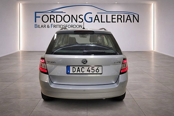Skoda Fabia 5 of 12