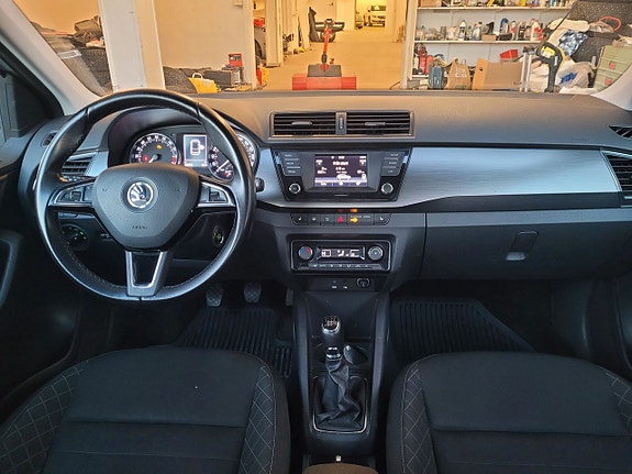Skoda Fabia 8 of 12