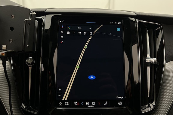 Volvo XC60 21 of 30