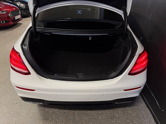 Mercedes-Benz E350 d 9 of 25