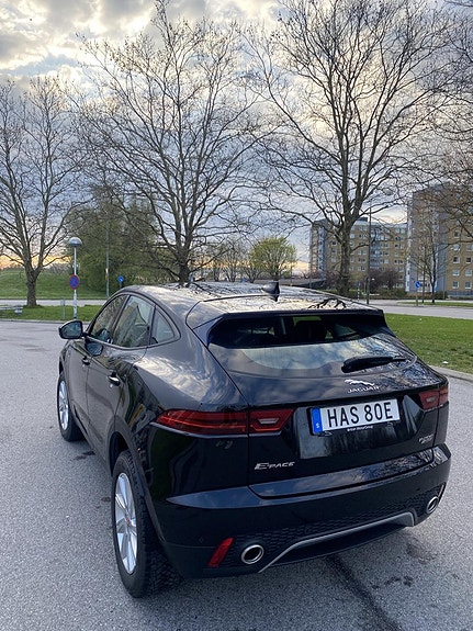 Jaguar E-PACE 10 of 15