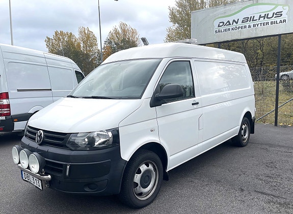 Volkswagen Transporter 2 of 5