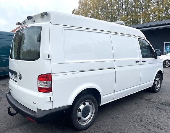 Volkswagen Transporter 12 of 23