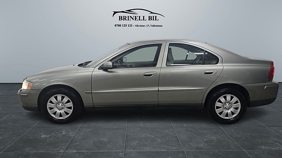 Volvo S60 3 of 6