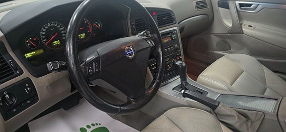 Volvo S60 4 of 6