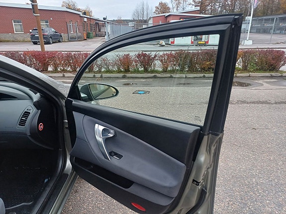 Nissan Primera 17 of 22