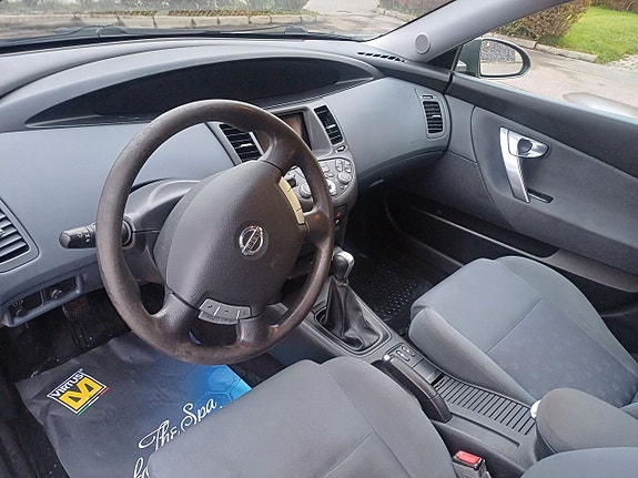 Nissan Primera 21 of 22