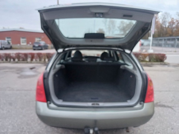 Nissan Primera 12 of 22