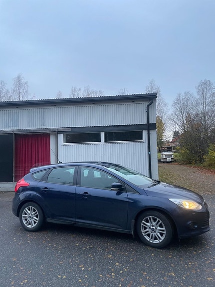 Ford Focus 15 of 18