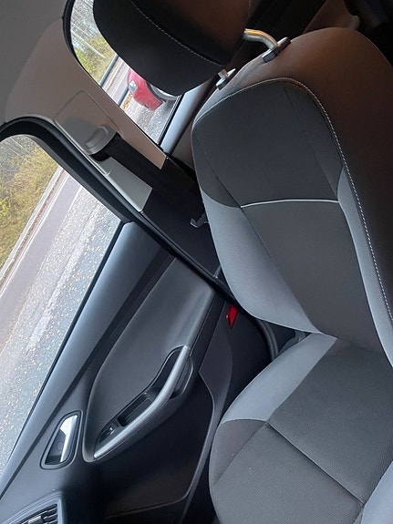 Ford Focus 9 of 18