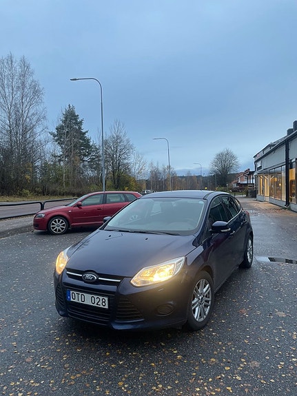 Ford Focus 13 of 18