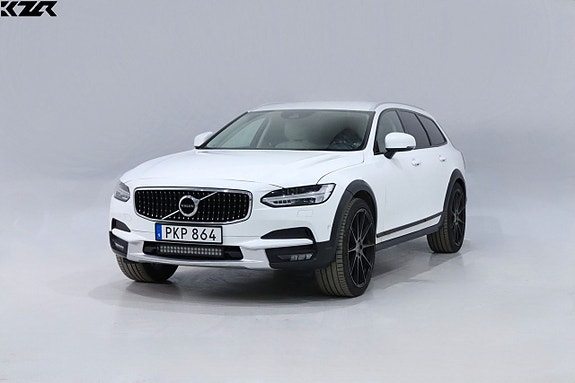 Volvo V90 Cross Country