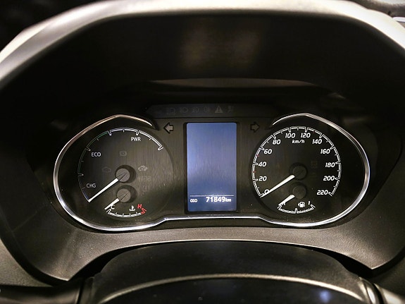Toyota Yaris 11 of 11