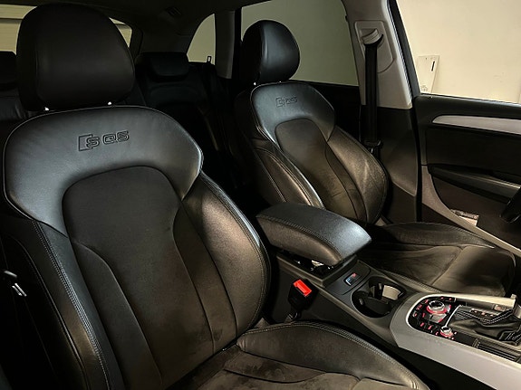 Audi SQ5 14 of 19