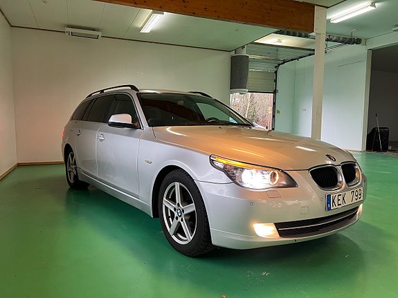 BMW 520i