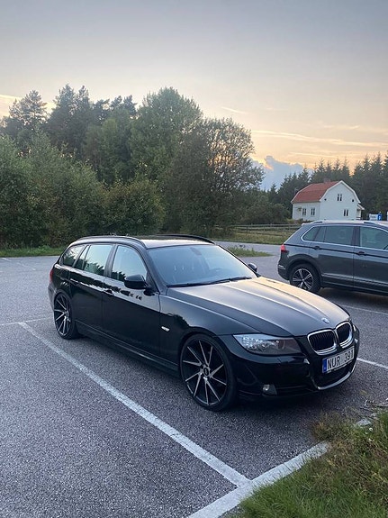 Bmw 318d A-Traktor (Väntande)