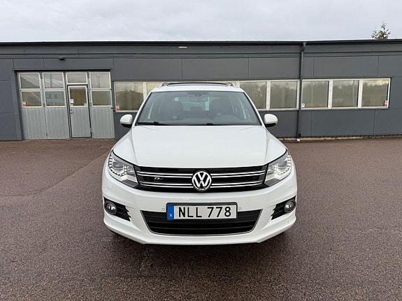 Volkswagen Tiguan 3 of 5